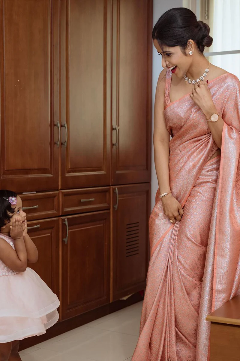 Gleaming Peach Soft Banarasi Silk Saree With Energetic Blouse Piece - Image 5