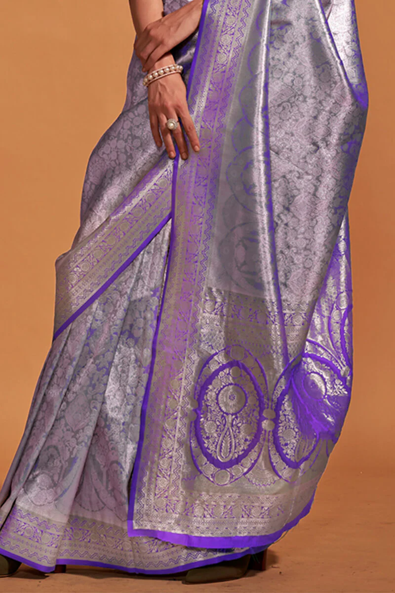 Gleaming Purple Kanjivaram Silk Saree With Intricate Blouse Piece - Image 3