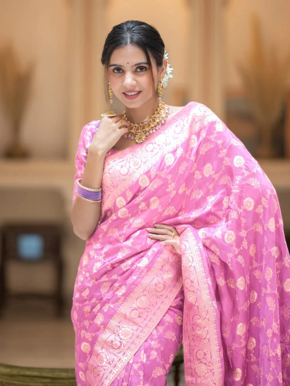 Glorious Baby Pink Soft Silk Saree With Opulent Blouse Piece - Image 5