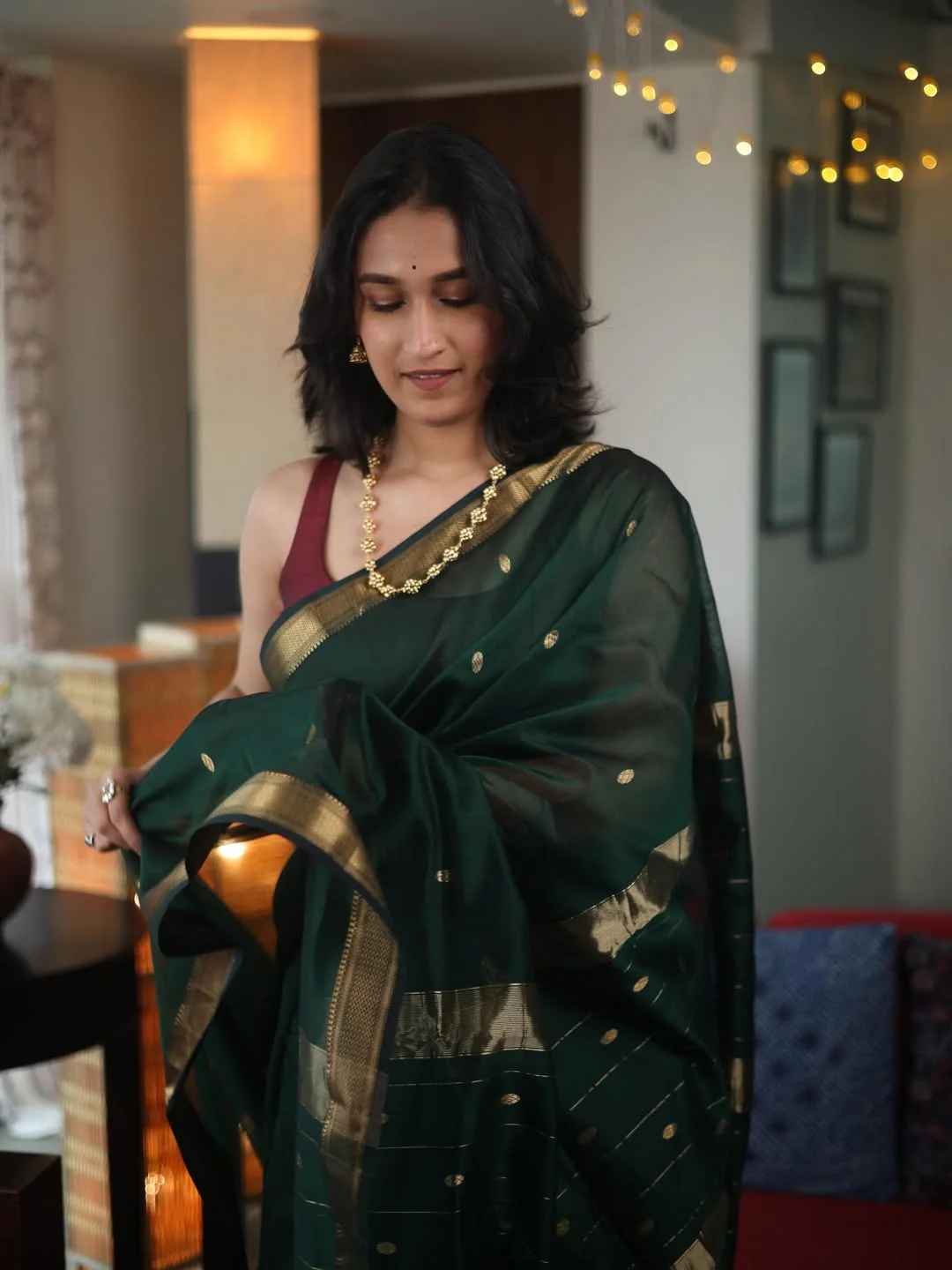 Glorious Dark Green Cotton Silk Saree With Proficient Blouse Piece - Image 4