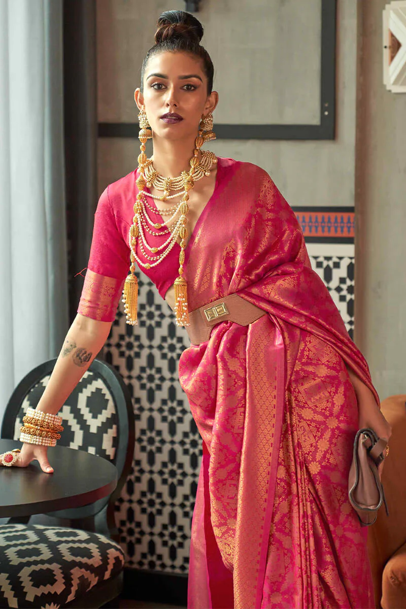 Glowing Dark Pink Kanjivaram Silk Saree With Capricious Blouse Piece - Image 2