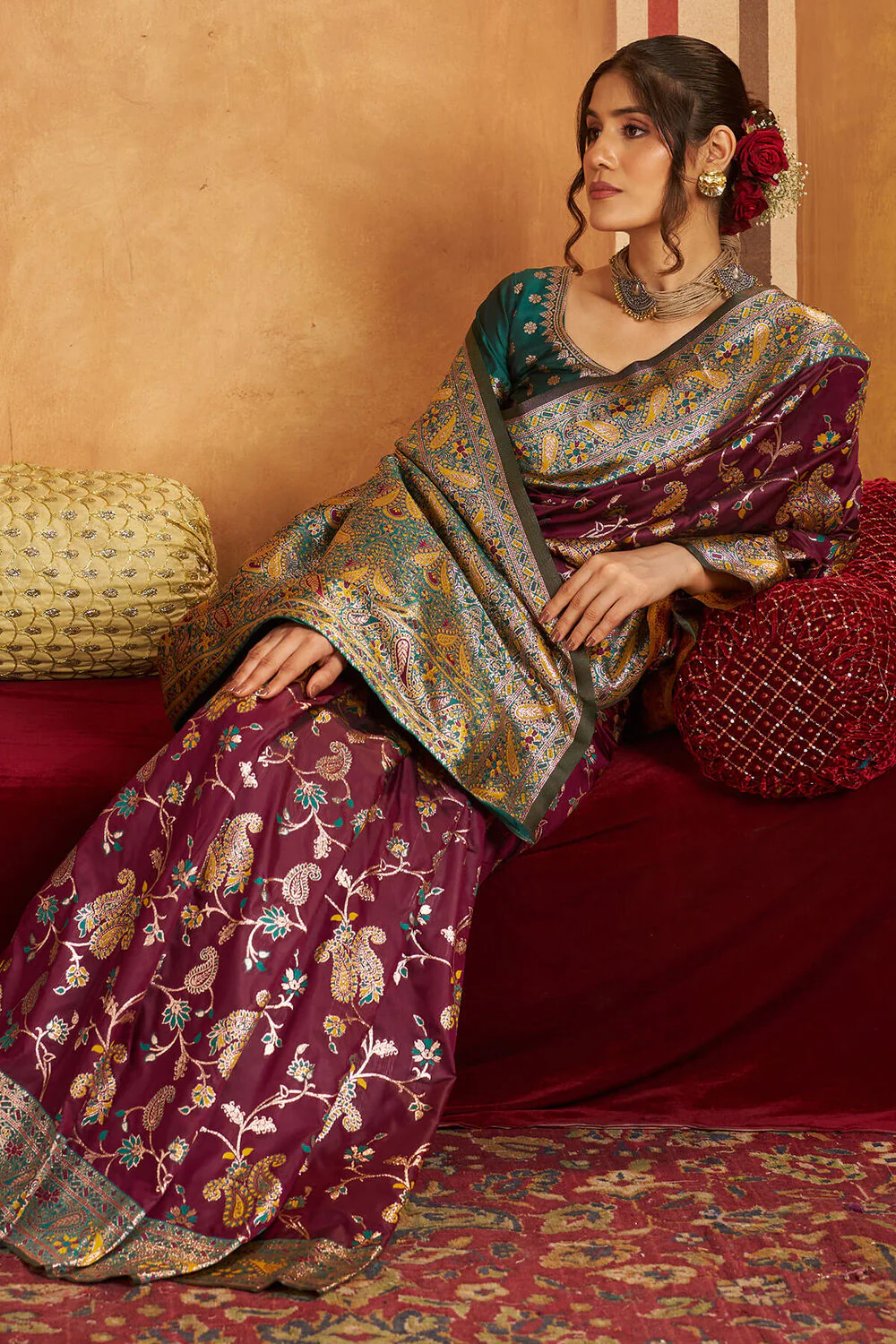 Glowing Purple Pure Zari Weaving Banarasi Silk Saree With Designer Blouse Piece - Image 5