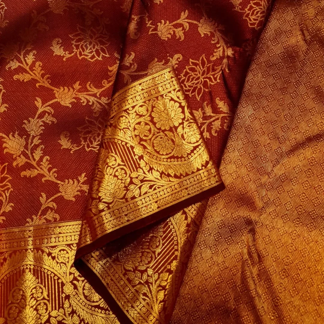 Glowing Wine Soft Banarasi Silk Saree With Quixotic Blouse Piece - Image 2