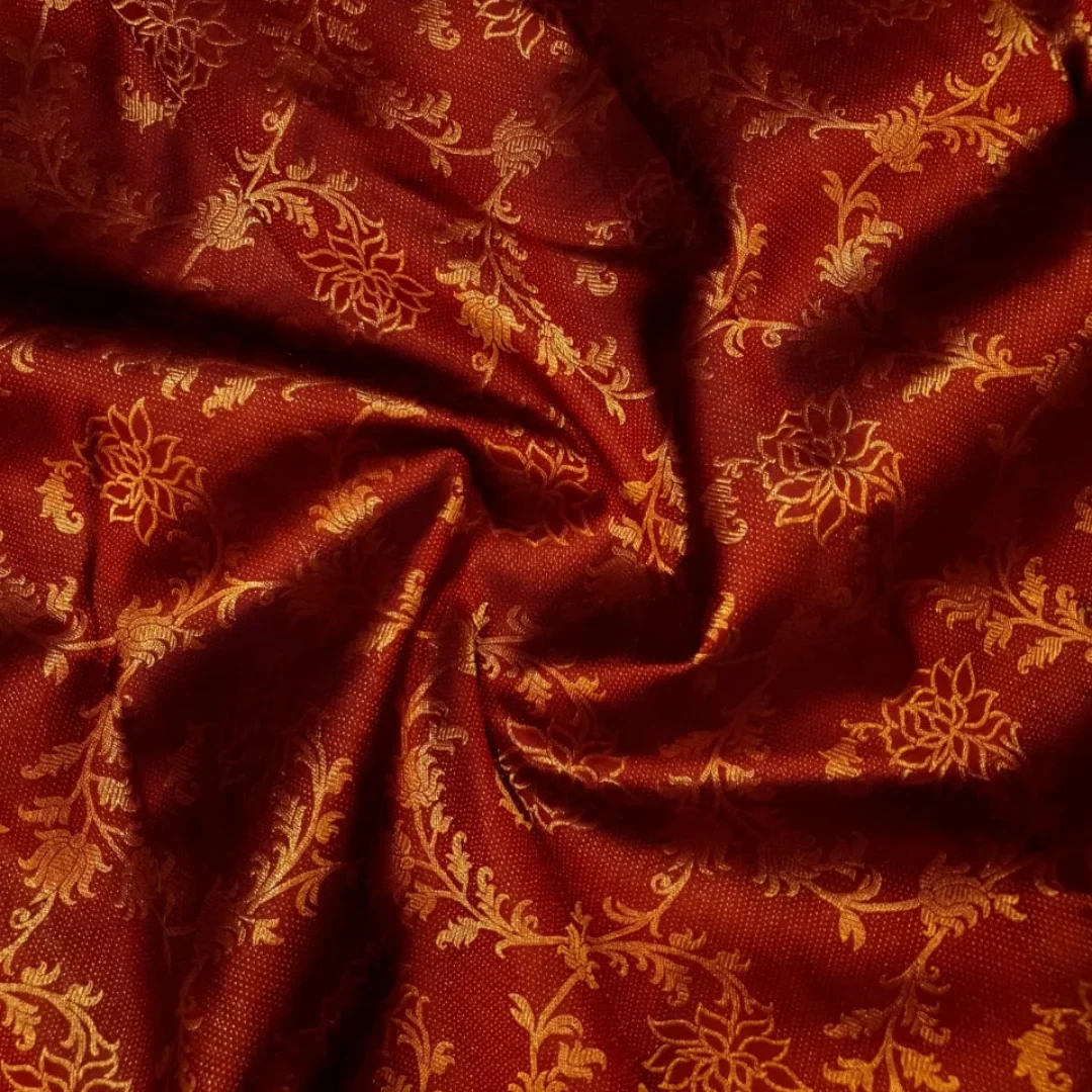 Glowing Wine Soft Banarasi Silk Saree With Quixotic Blouse Piece - Image 5