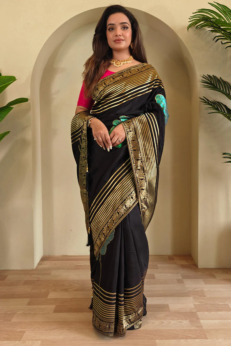 Gratifying Black Soft Banarasi Silk Saree With Refreshing Blouse Piece - Image 3