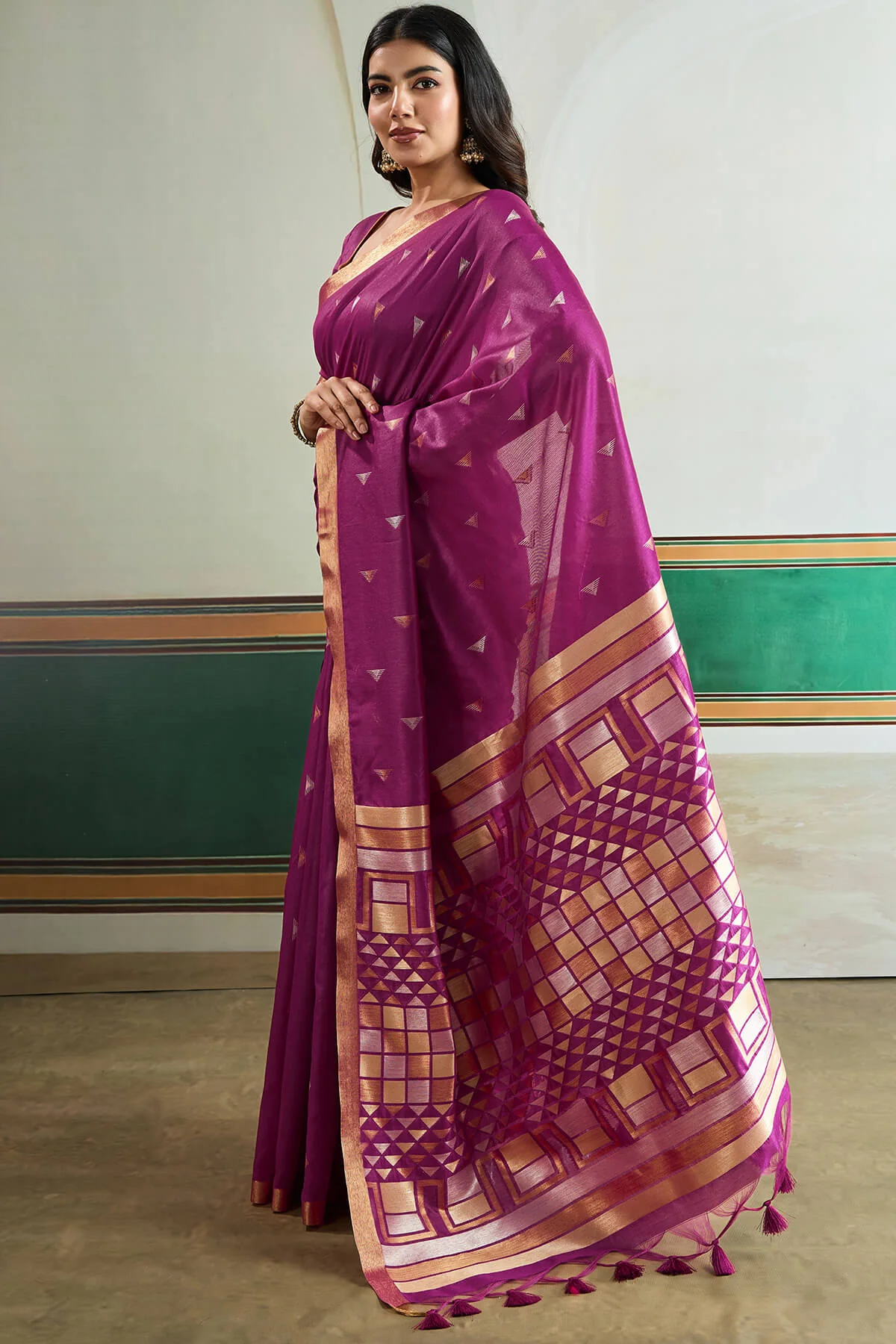 Gratifying Purple Pure Zari Weaving Banarasi Tussar Silk Saree With Allure Blouse Piece - Image 3