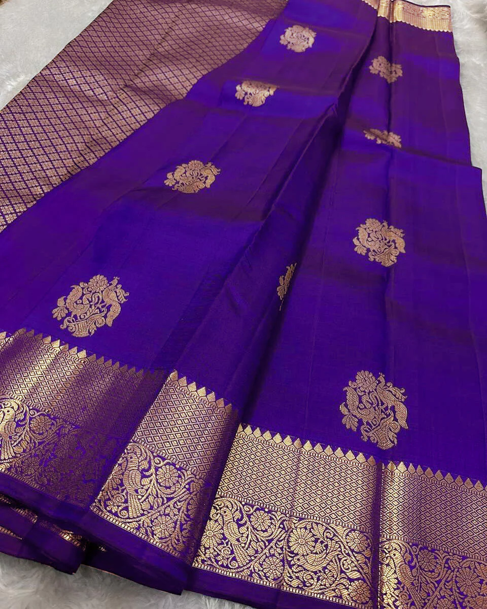 Gratifying Royal Blue Soft Banarasi Silk Saree With Marvellous Blouse Piece - Image 3