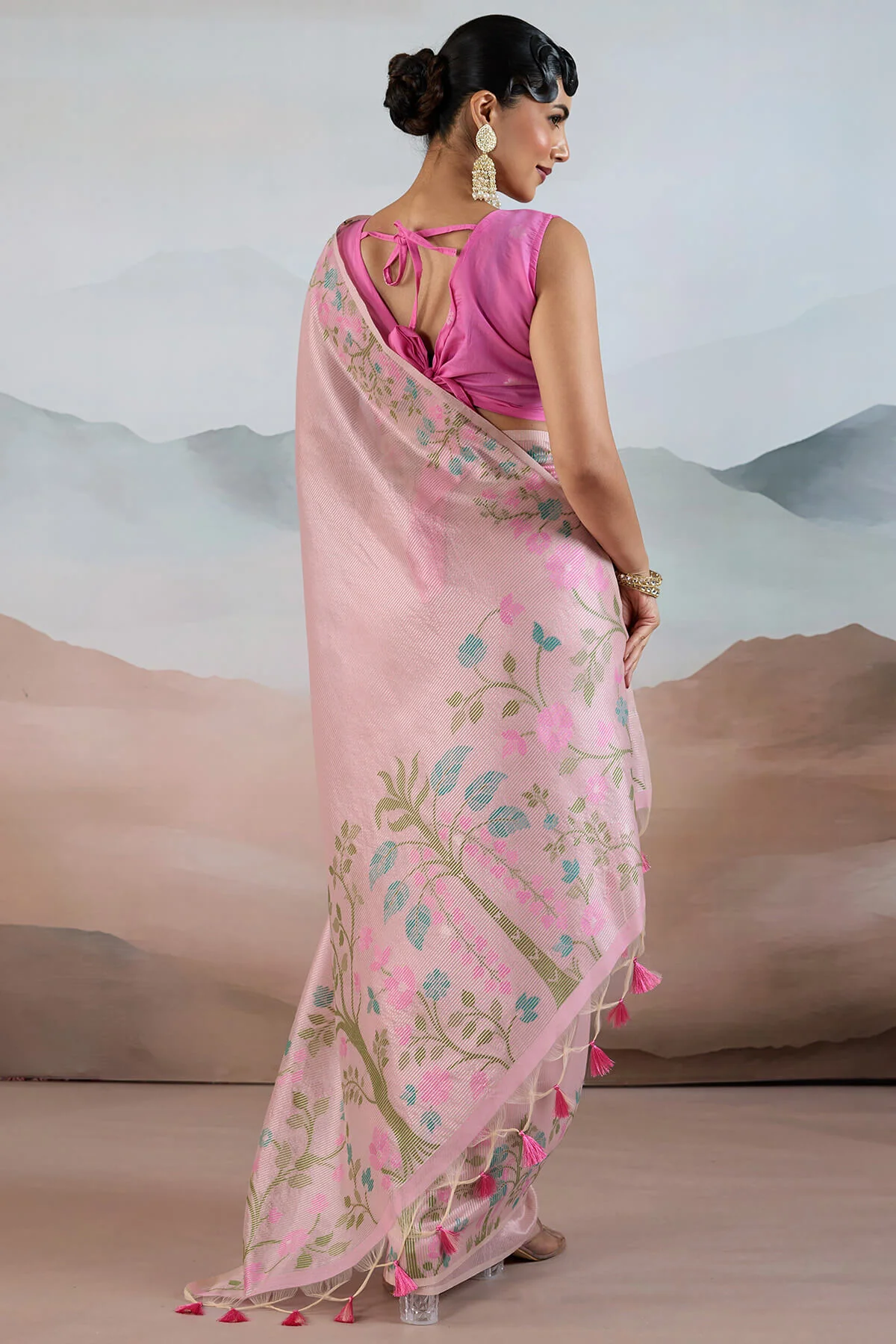 Groovy Baby Pink Soft Banarasi Tissue Silk Saree With Lustrous Blouse Piece - Image 5