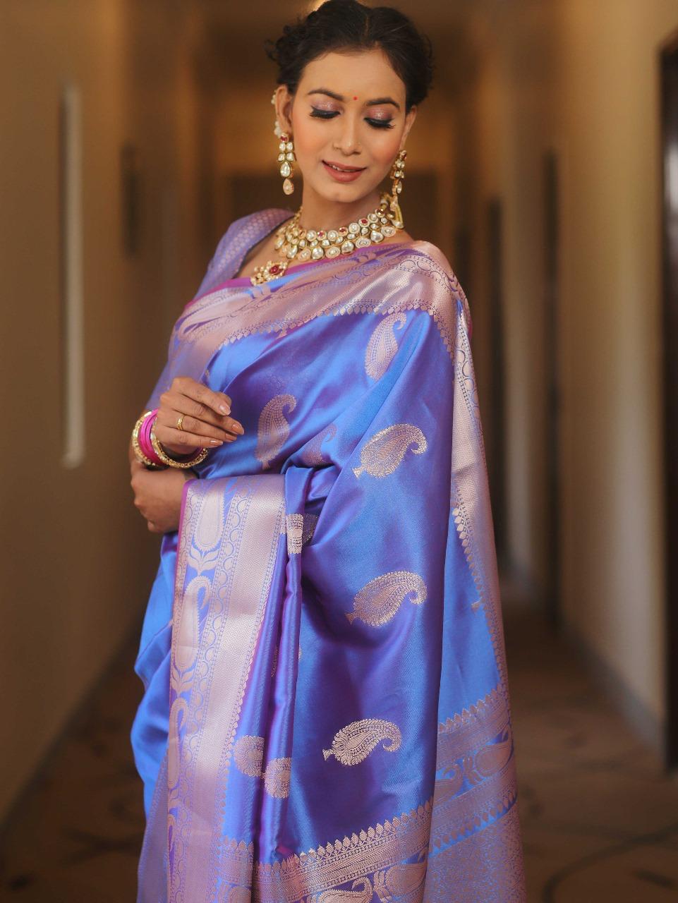 Groovy Blue Soft Banarasi Silk Saree With Artistic Blouse Piece - Image 4
