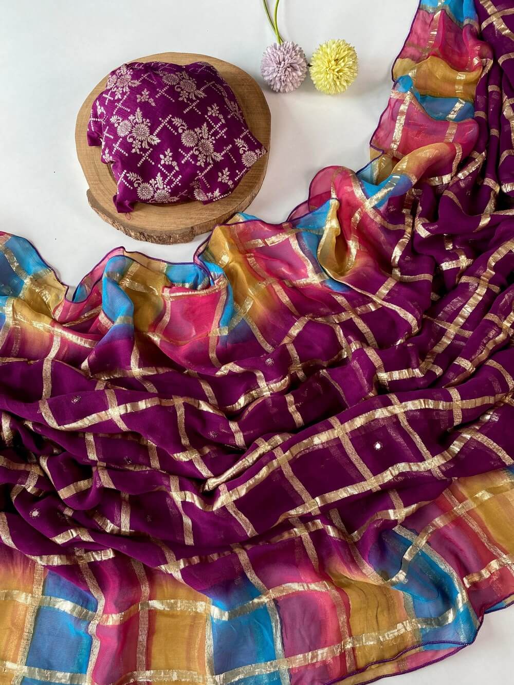 Groovy Purple Zari Weaving Pure Viscose Georgette Saree With Gossamer Blouse Piece - Image 3