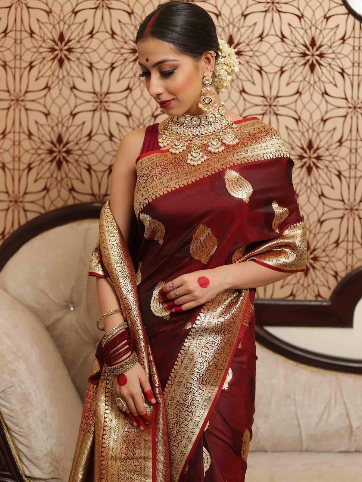 Groovy Wine Soft Silk Saree With Engrossing Blouse Piece - Image 4