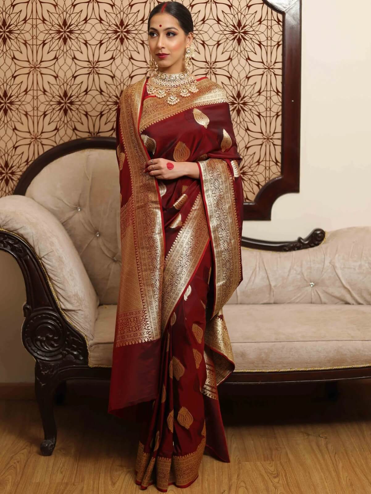 Groovy Wine Soft Silk Saree With Engrossing Blouse Piece - Image 5