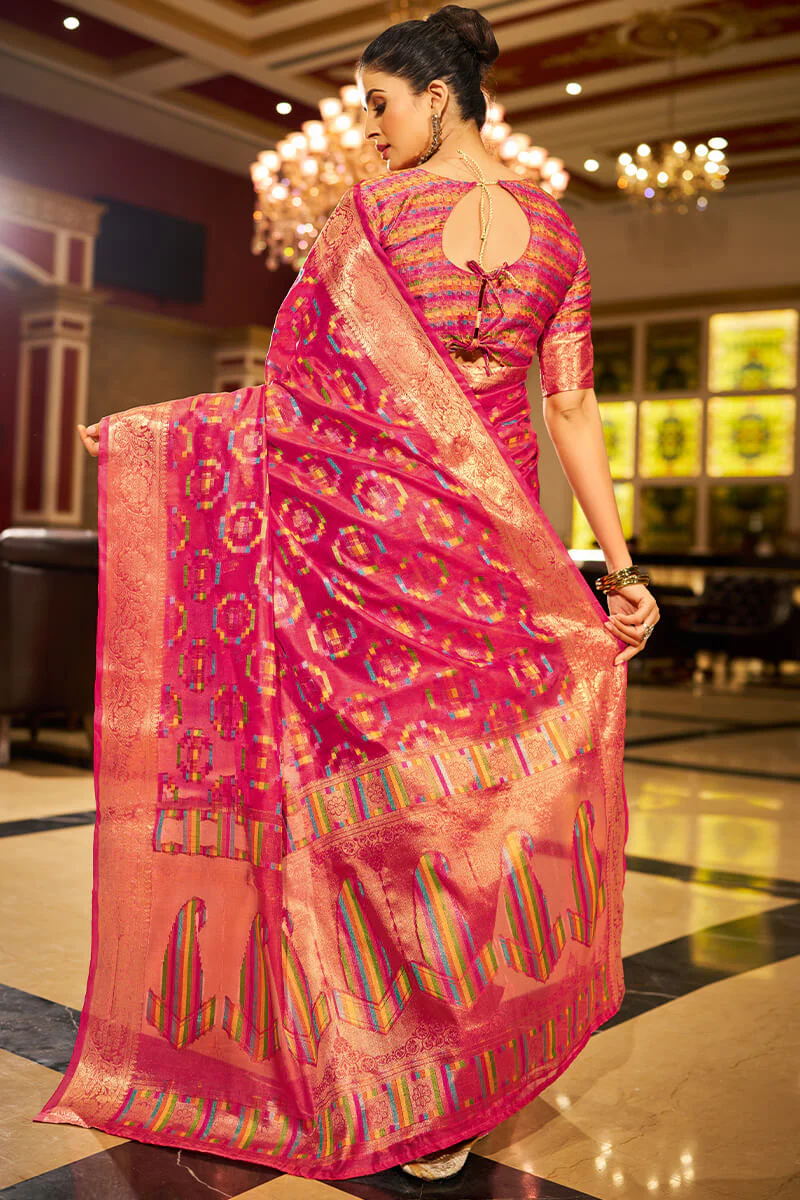 Hypnotic Dark Pink Organza Silk Saree With Demesne Blouse Piece - Image 5