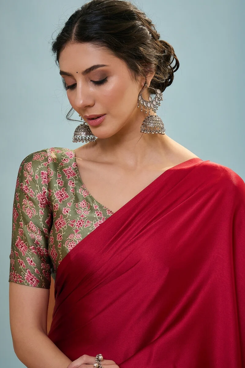 Hypnotic Red Ajrakh Printed Semi Modal Silk Saree With Nemesis Blouse Piece - Image 4