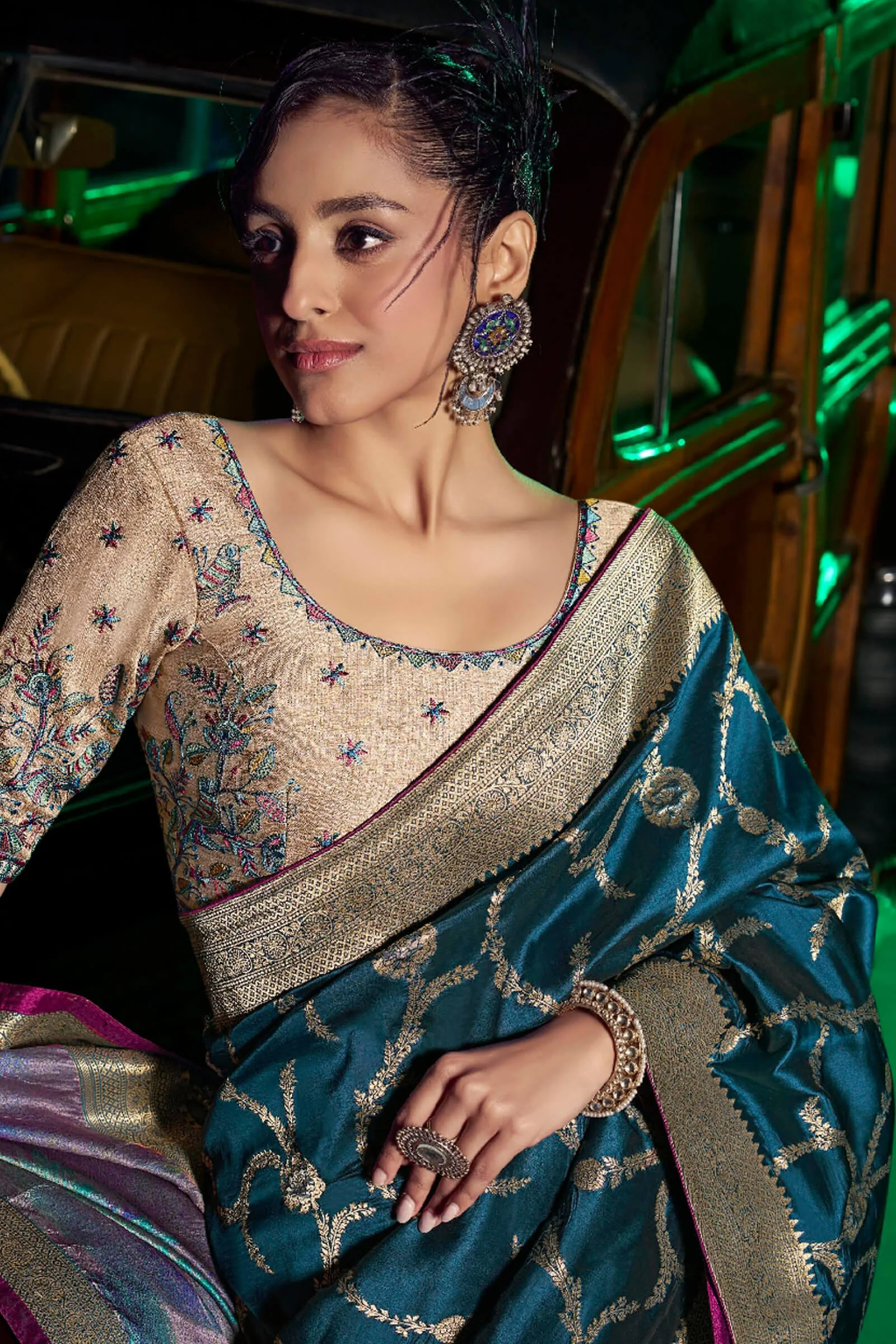 Ideal Rama Soft Banarasi Silk Saree With Sizzling Blouse Piece - Image 2