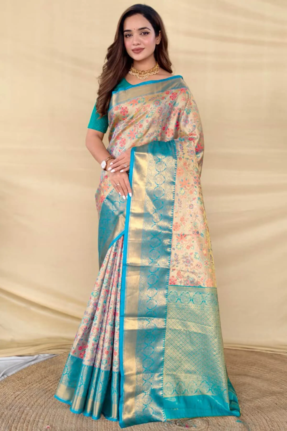 Imbrication Beige Kanjivaram Silk Saree With Serendipity Blouse Piece