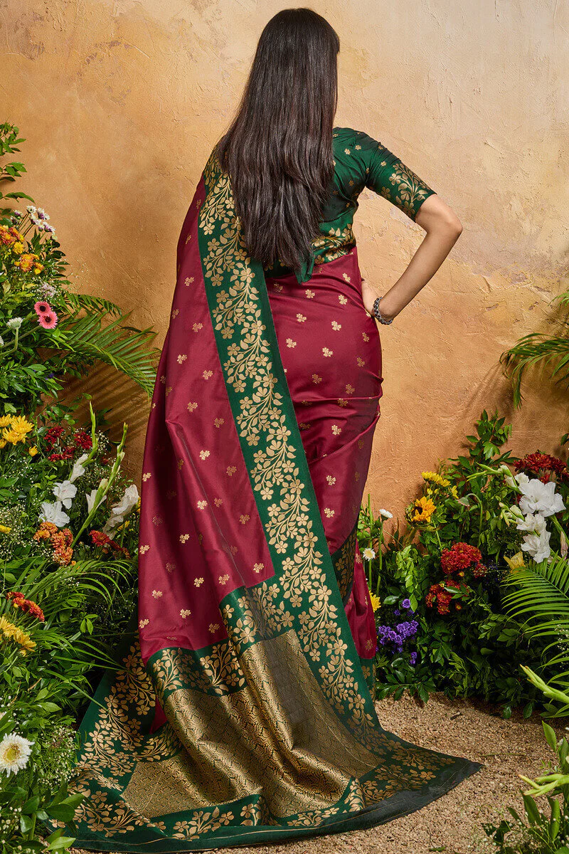 Imbrication Maroon Pure Zari Weaving Banarasi Silk Saree With Bewitching Blouse Piece - Image 6