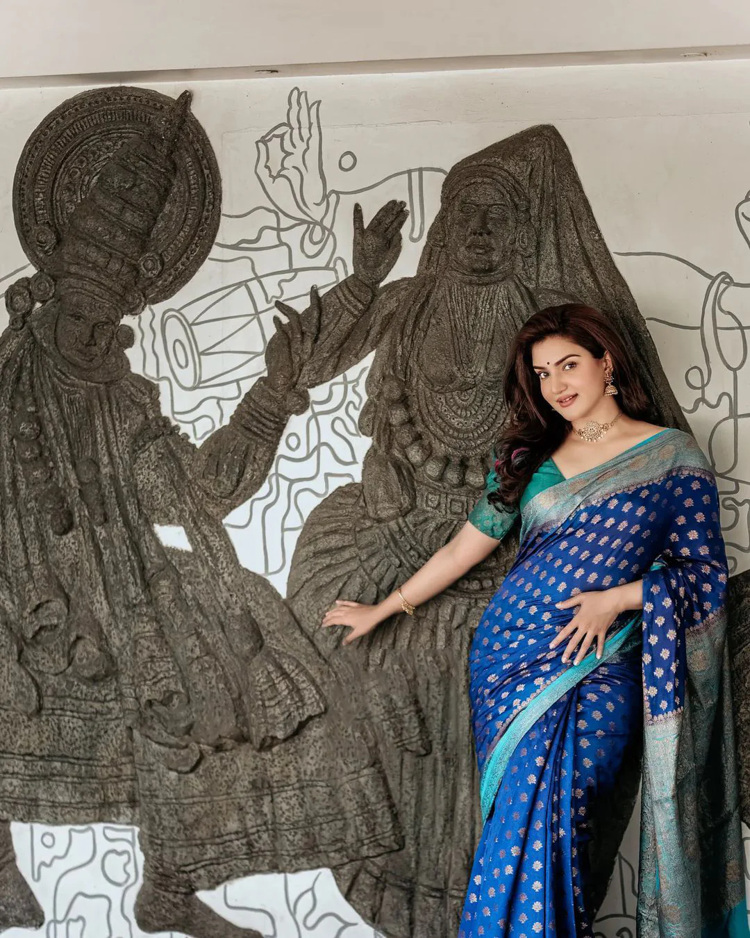 Impressive Blue Soft Banarasi Silk Saree With Beauteous Blouse Piece - Image 6