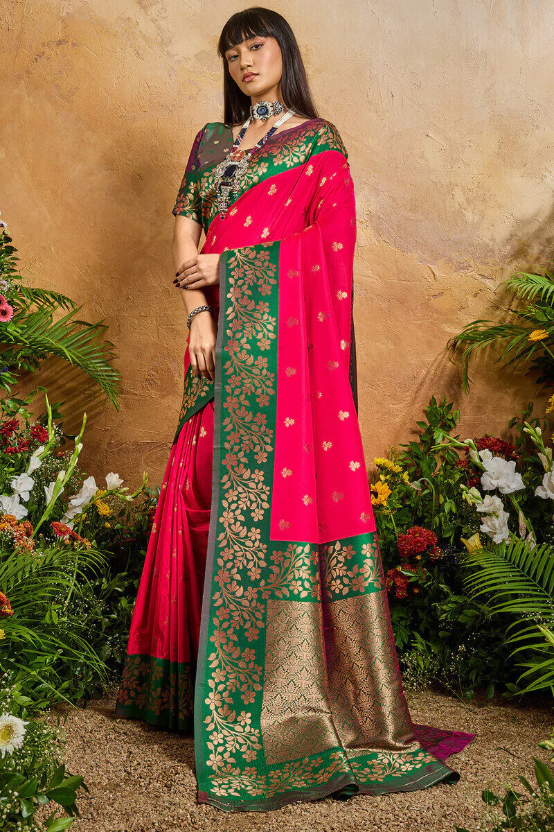 Improbable Dark Pink Pure Zari Weaving Banarasi Silk Saree With Efflorescence Blouse Piece - Image 3