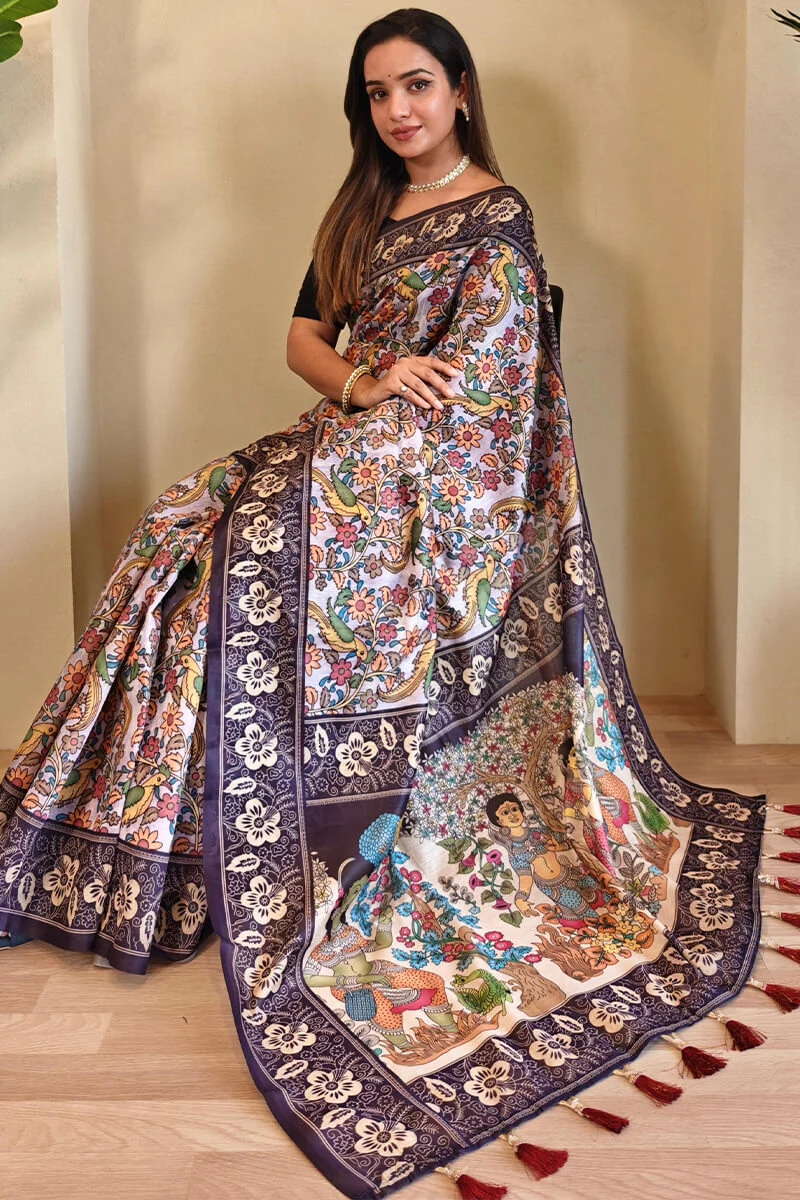 Incredible Lavender Kalamkari Printed Saree With Enamoring Blouse Piece - Image 5