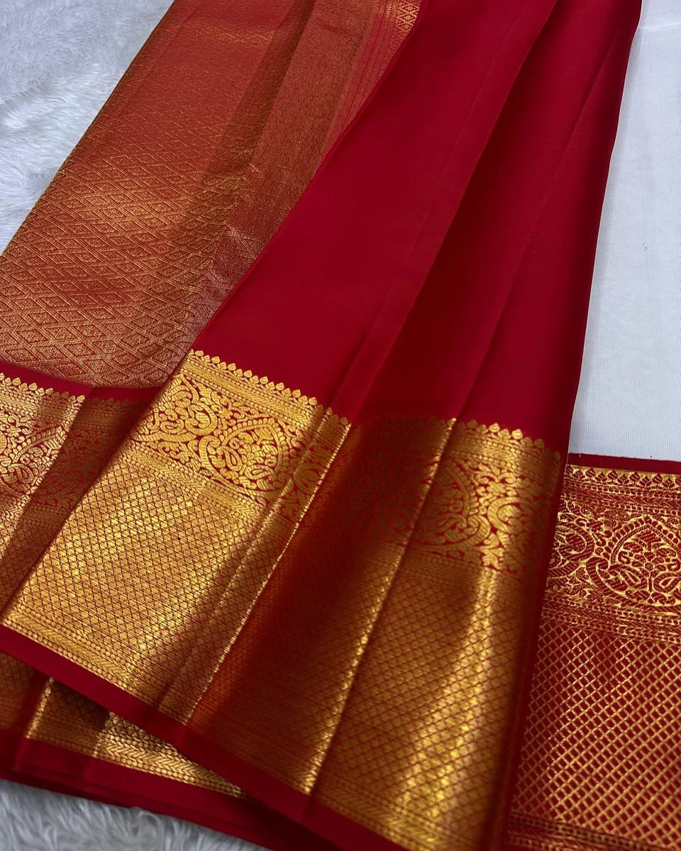 Inimitable Beige Soft Silk Saree With Effulgent Blouse Piece - Image 4
