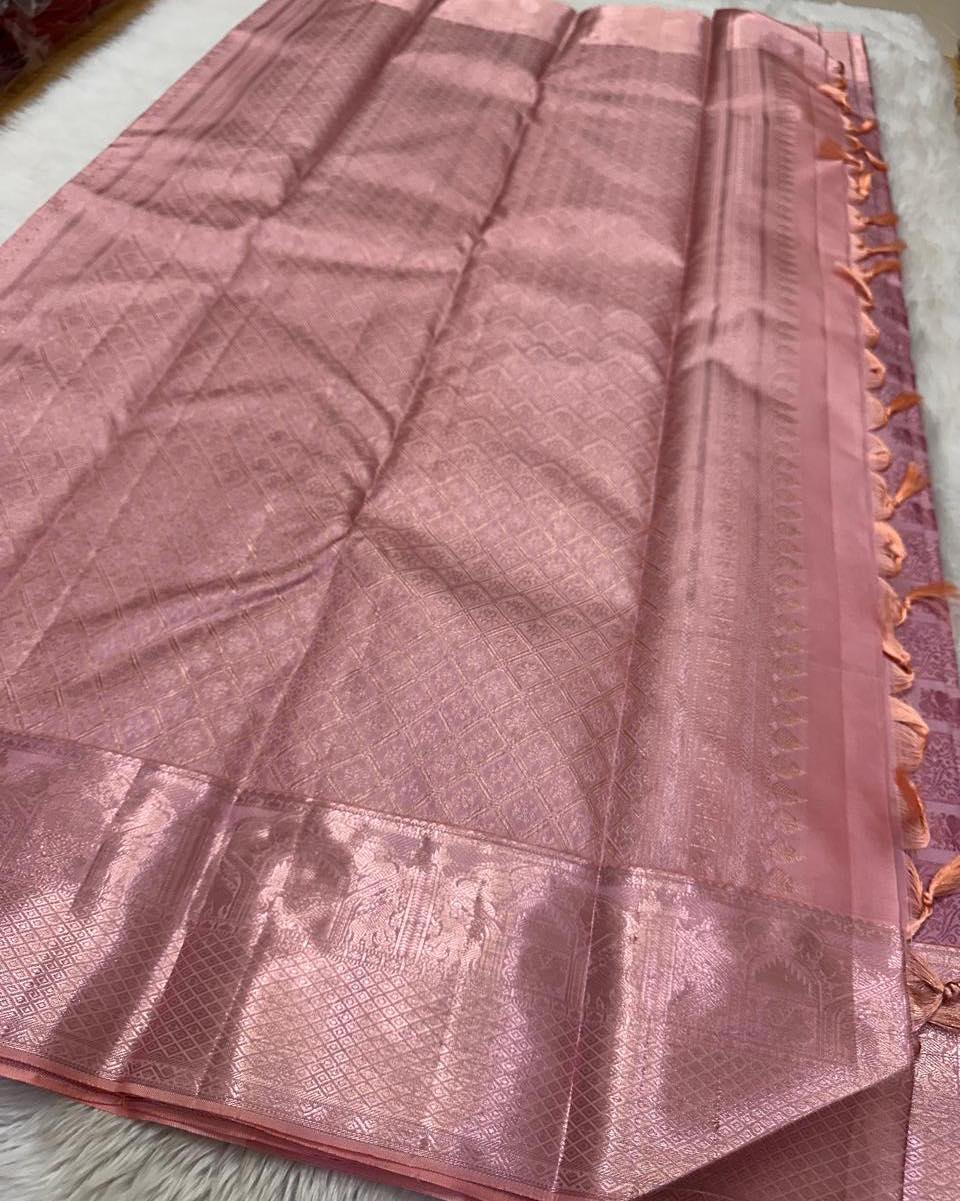 Innovative Baby Pink Soft Silk Saree With Vestigial Blouse Piece - Image 4