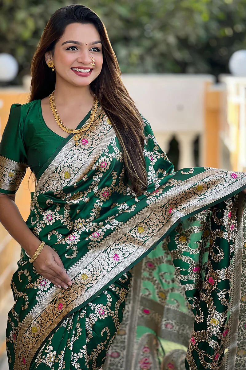 Innovative Dark Green Soft Banarasi Silk Saree With Lovely Blouse Piece - Image 2