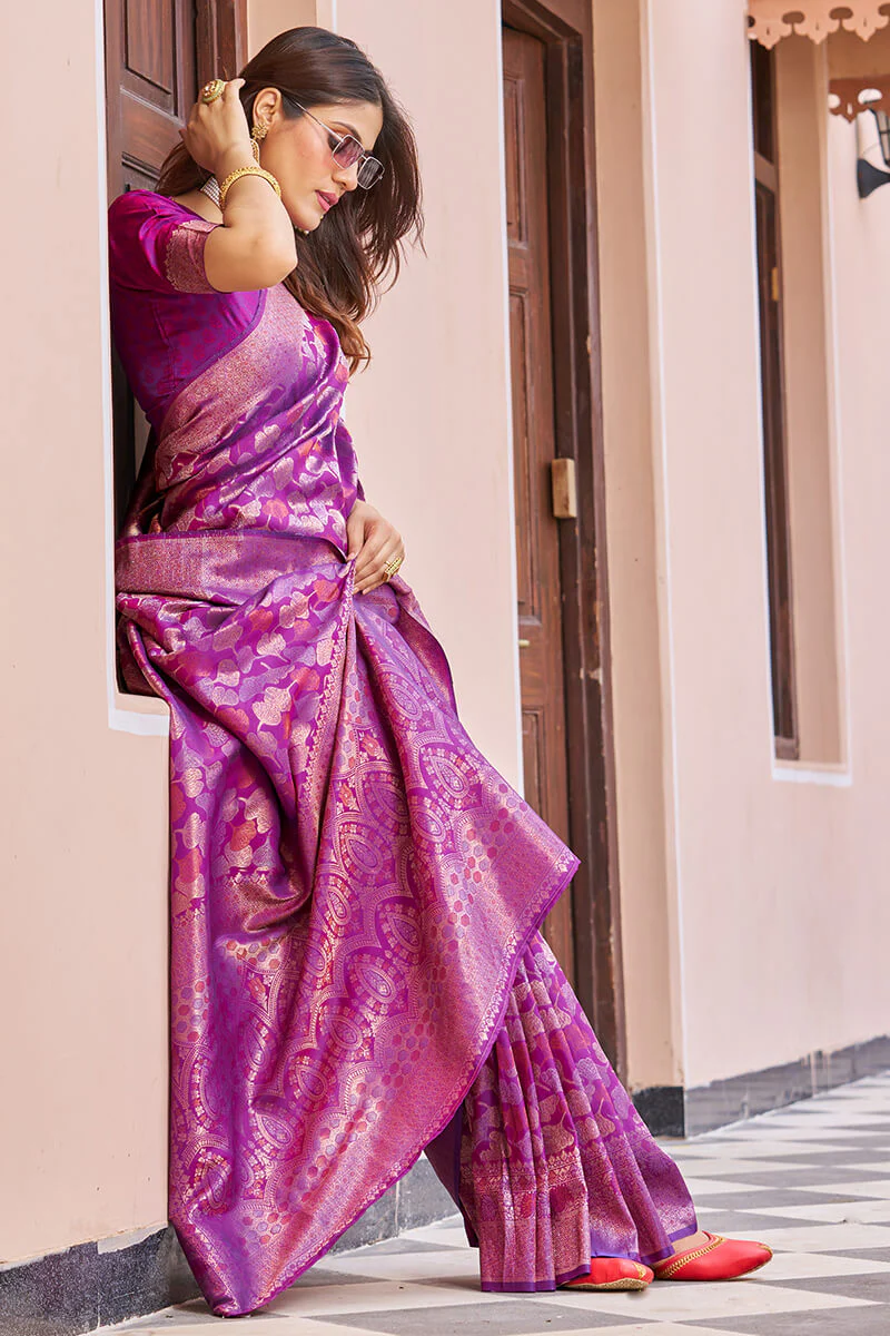 Inspiring Purple Kanjivaram Silk Saree With Desuetude Blouse Piece - Image 4