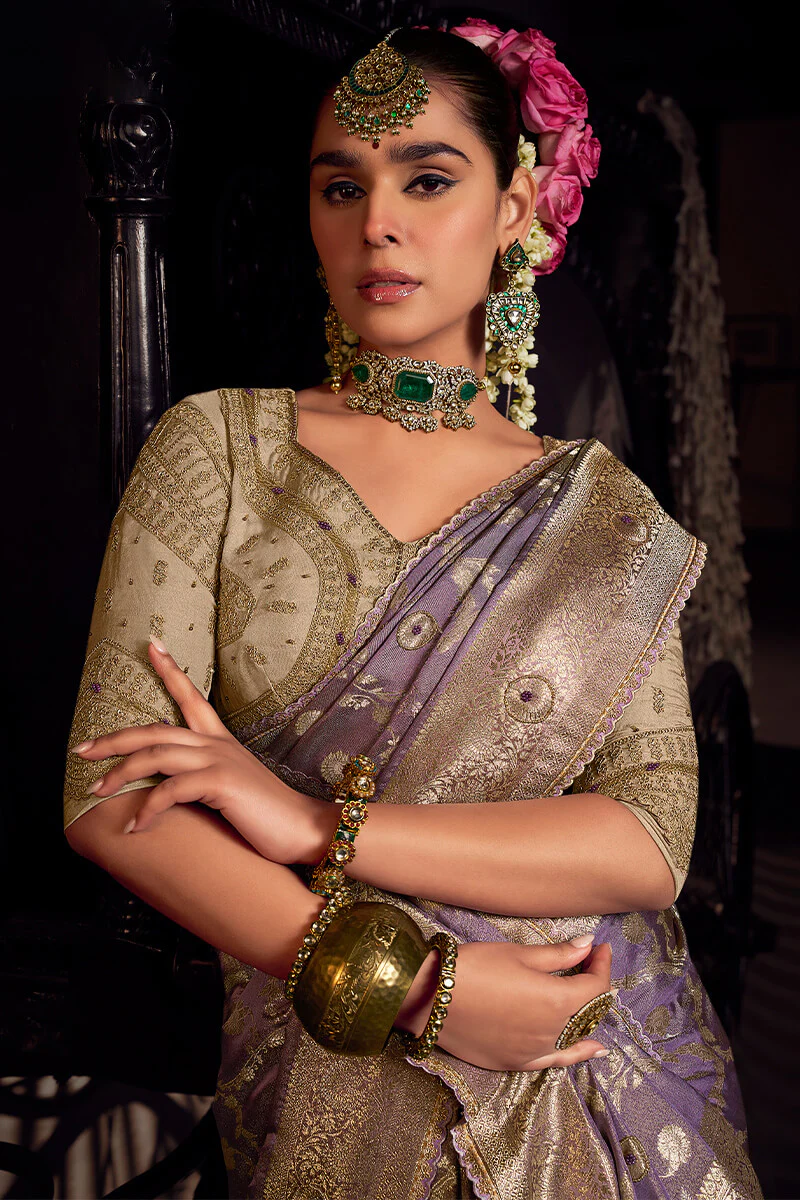 Invaluable Lavender Pure Viscose Tissue Banarasi Silk Saree With Groovy Blouse Piece - Image 2