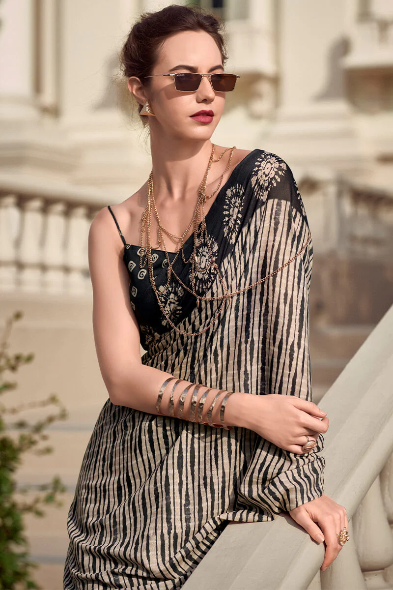 Jazzy Beige and Black Printed Mul Cotton Saree With Adorable Blouse Piece - Image 2