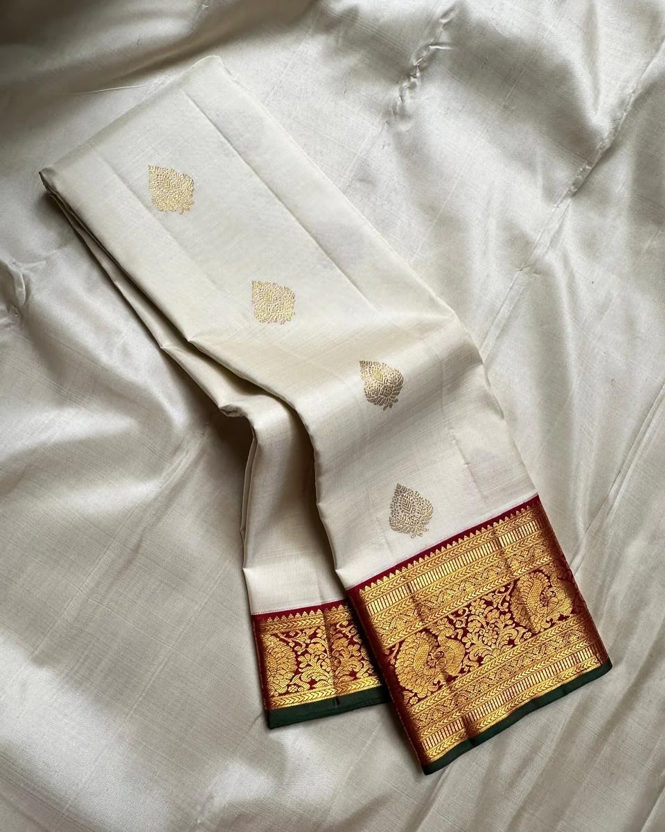 Jazzy Beige Soft Silk Saree With Stylish Blouse Piece - Image 2