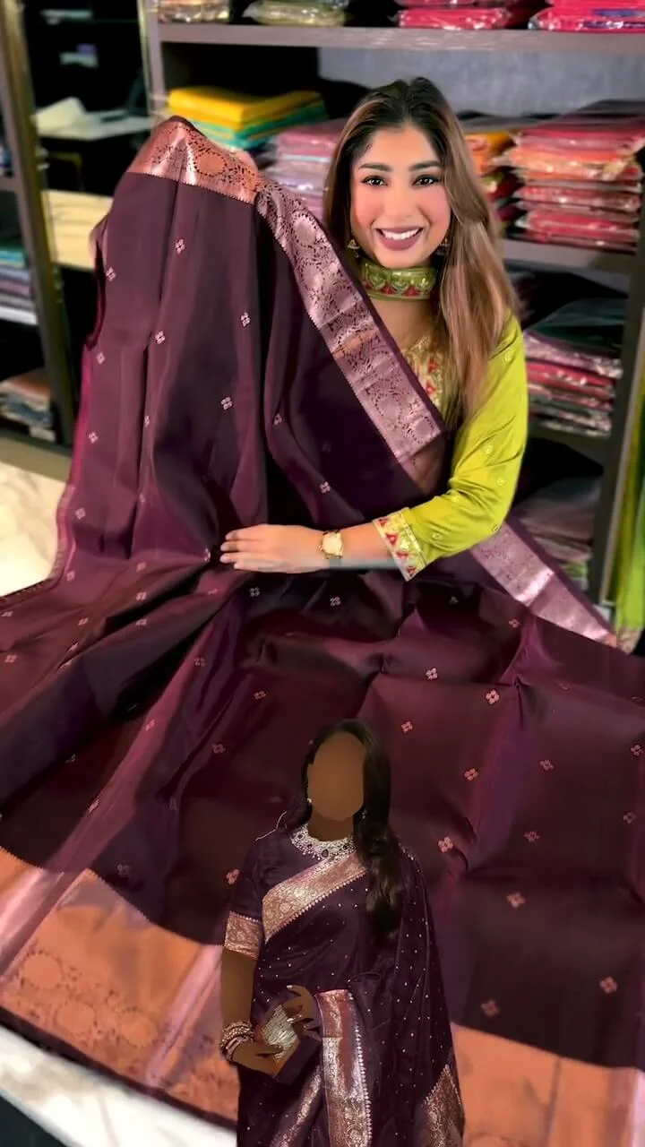 Jazzy Wine Soft Banarasi Silk Saree With Snazzy Blouse Piece - Image 3