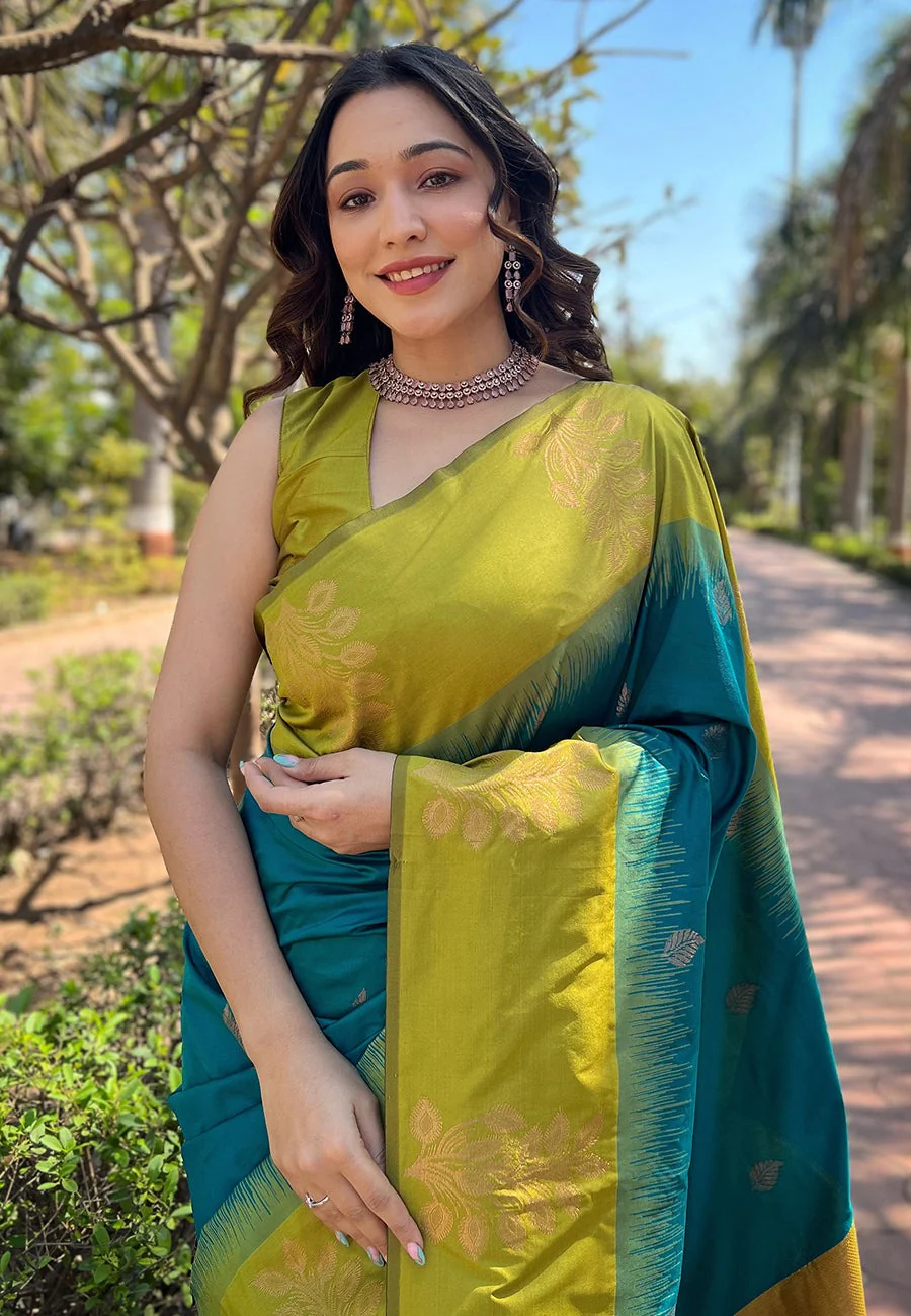 Jubilant Rama Soft Silk Saree With Nectarous Blouse Piece - Image 2