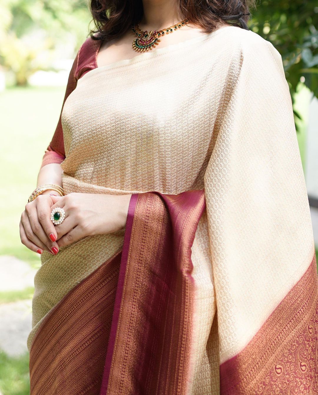 Lagniappe Beige Soft Silk Saree With Lassitude Blouse Piece - Image 6