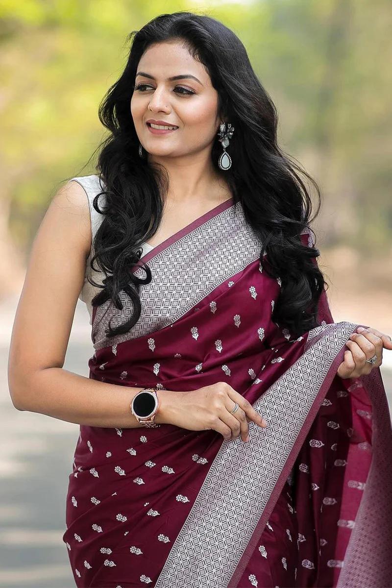 Lagniappe Wine Cotton Silk Saree With Desuetude Blouse Piece - Image 2