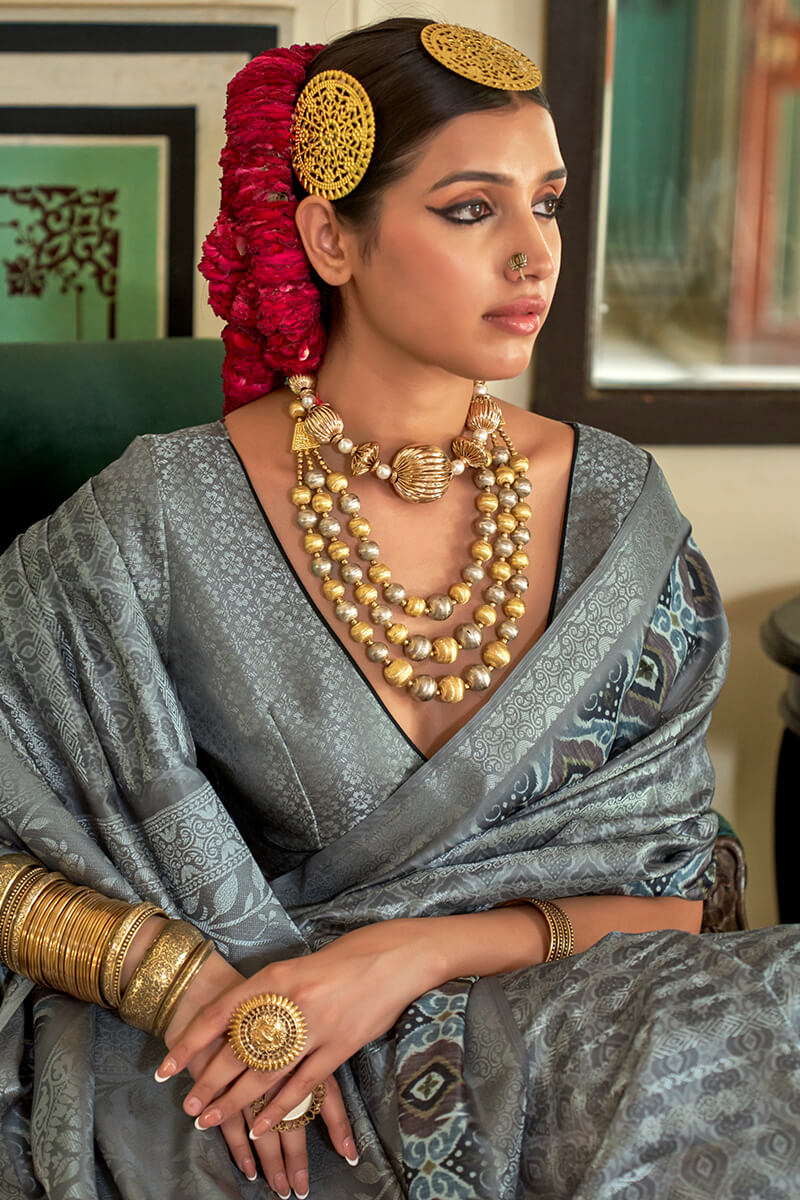 Lassitude Grey Digital Printed Soft Silk Saree With Desiring Blouse Piece - Image 2