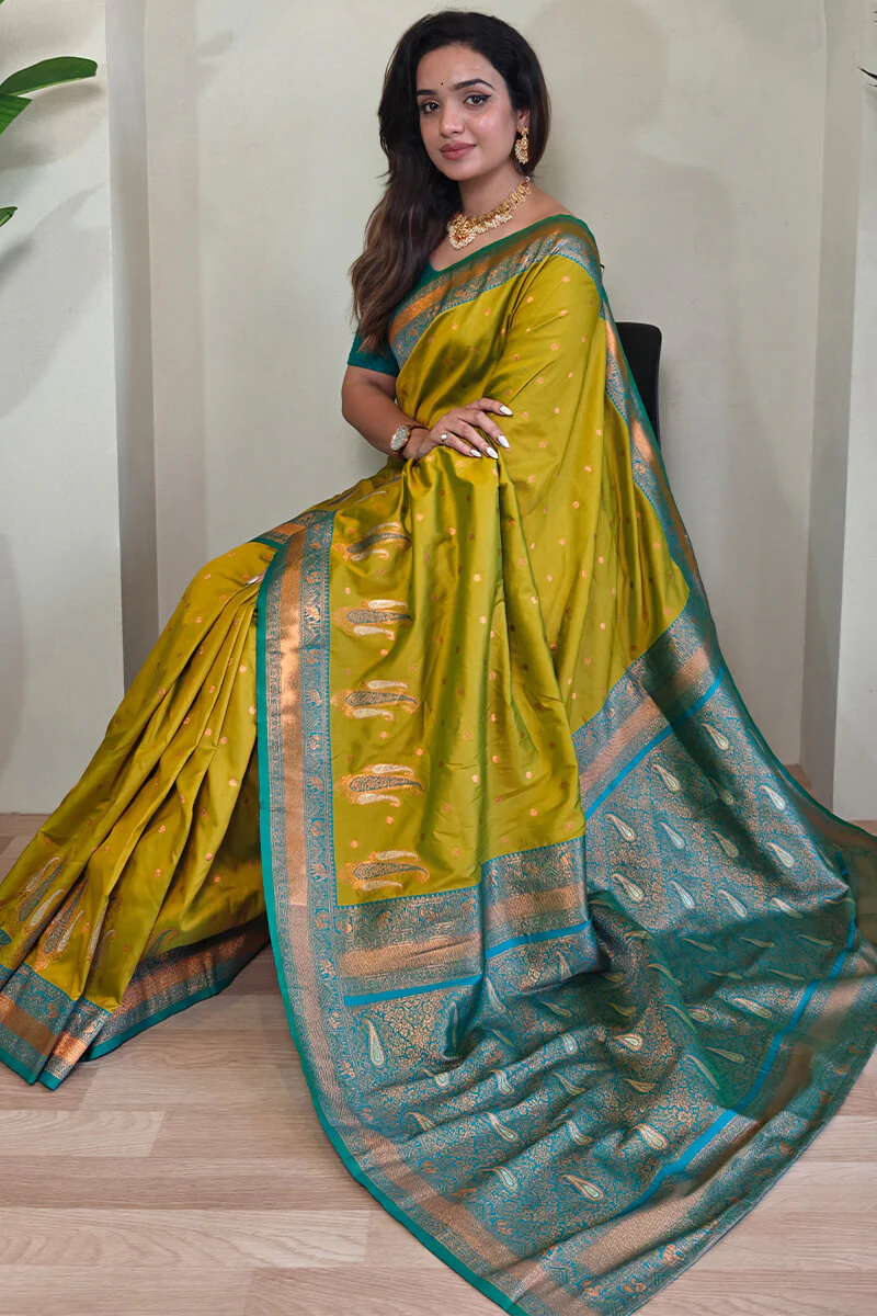Lissome Mehndi Soft Banarasi Silk Saree With Effervescent Blouse Piece - Image 2
