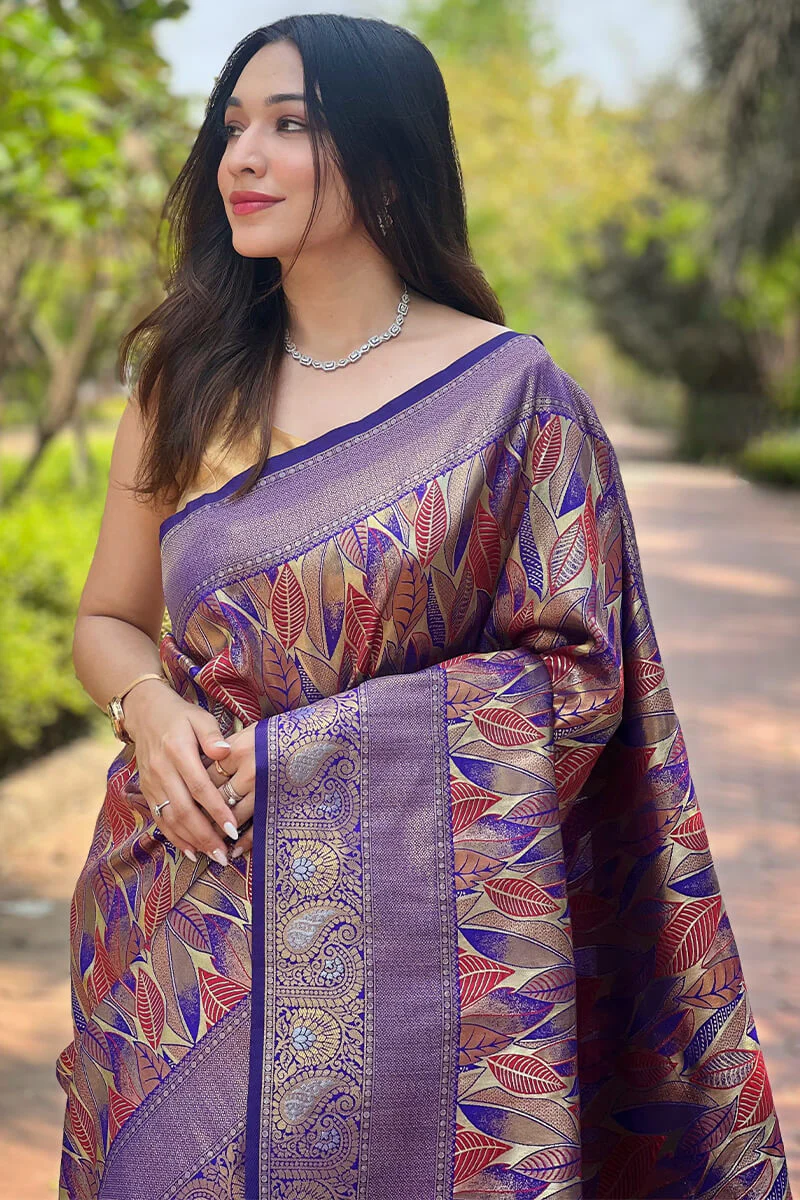 Lovely Blue Kanjivaram Silk Saree With Attractive Blouse Piece - Image 2