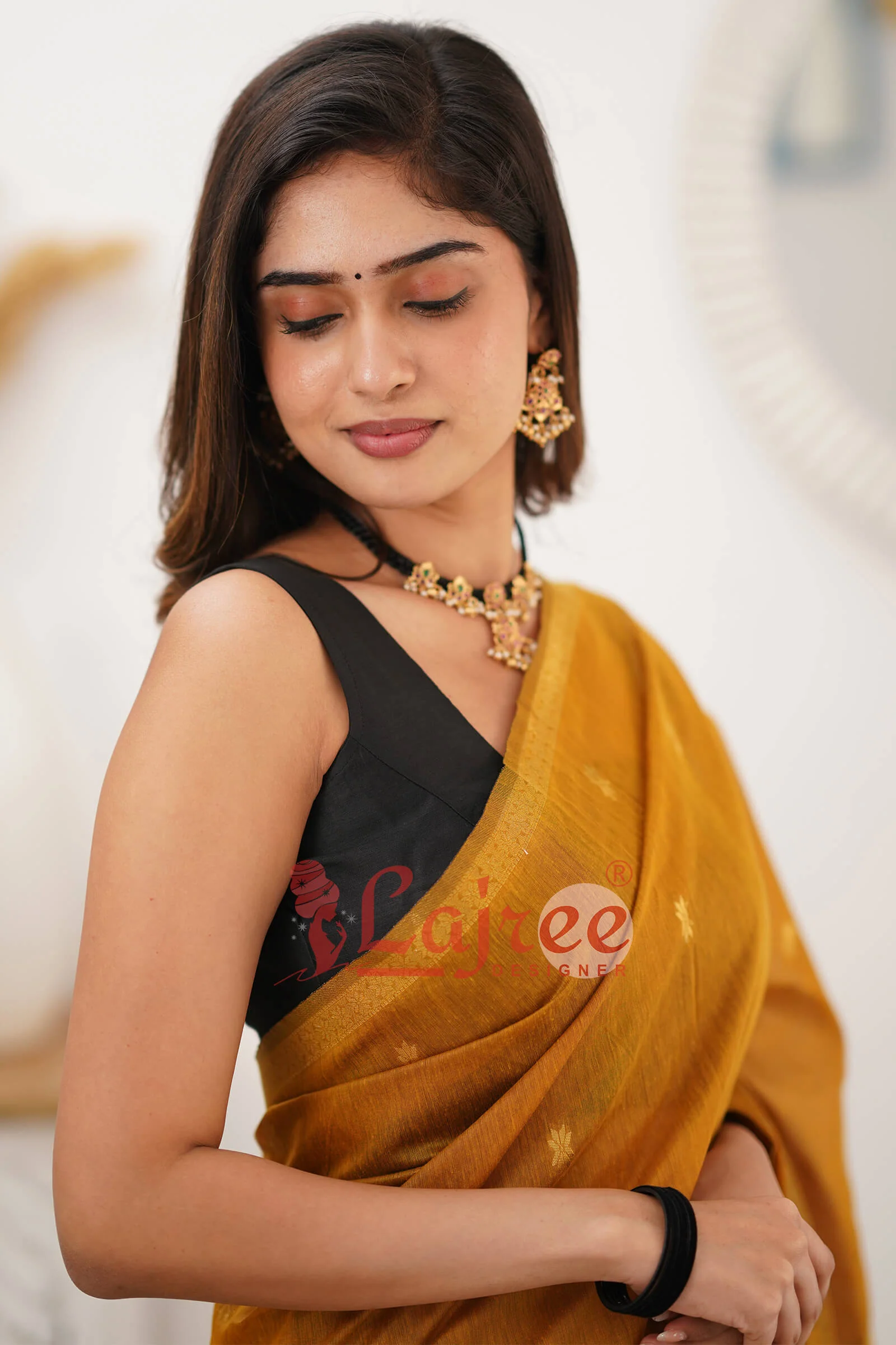 Lovely Mustard Cotton Silk Saree With Refreshing Blouse Piece - Image 4