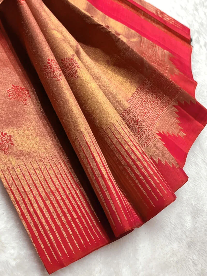 Luminous Red Pure Zari Weaving Banarasi Silk Saree With Snappy Blouse Piece - Image 5