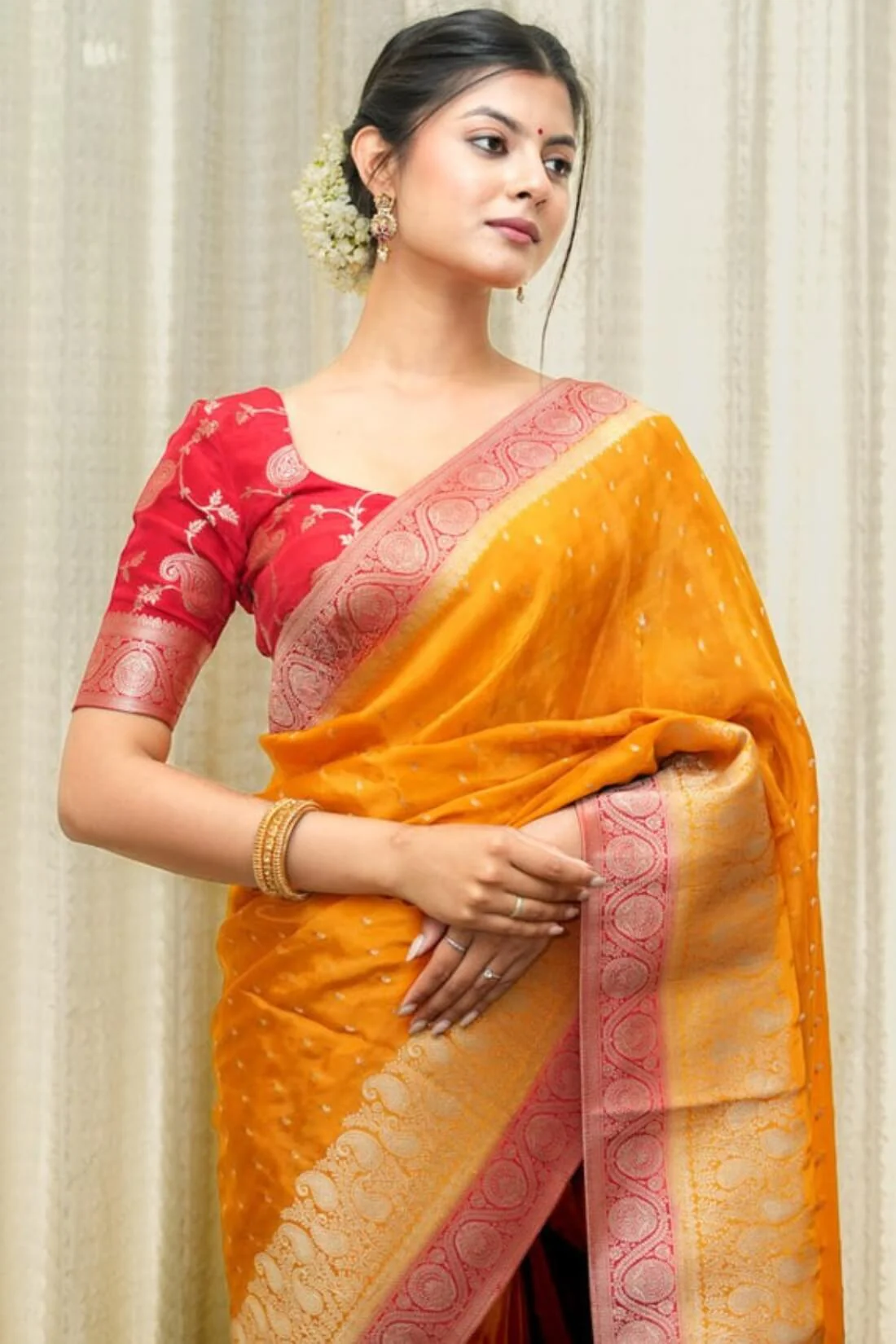 Lustrous Orange Soft Silk Saree With Elaborate Blouse Piece - Image 2