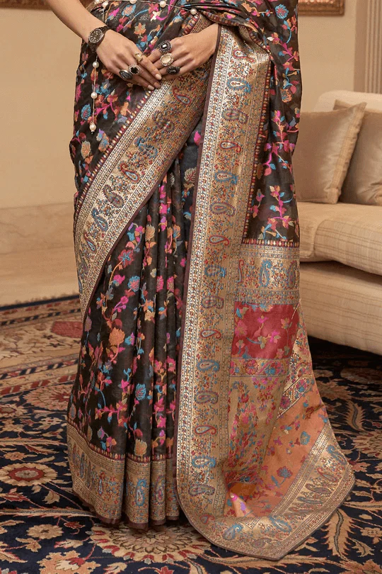 Luxuriant Black Pashmina saree With Artistic Blouse Piece - Image 4