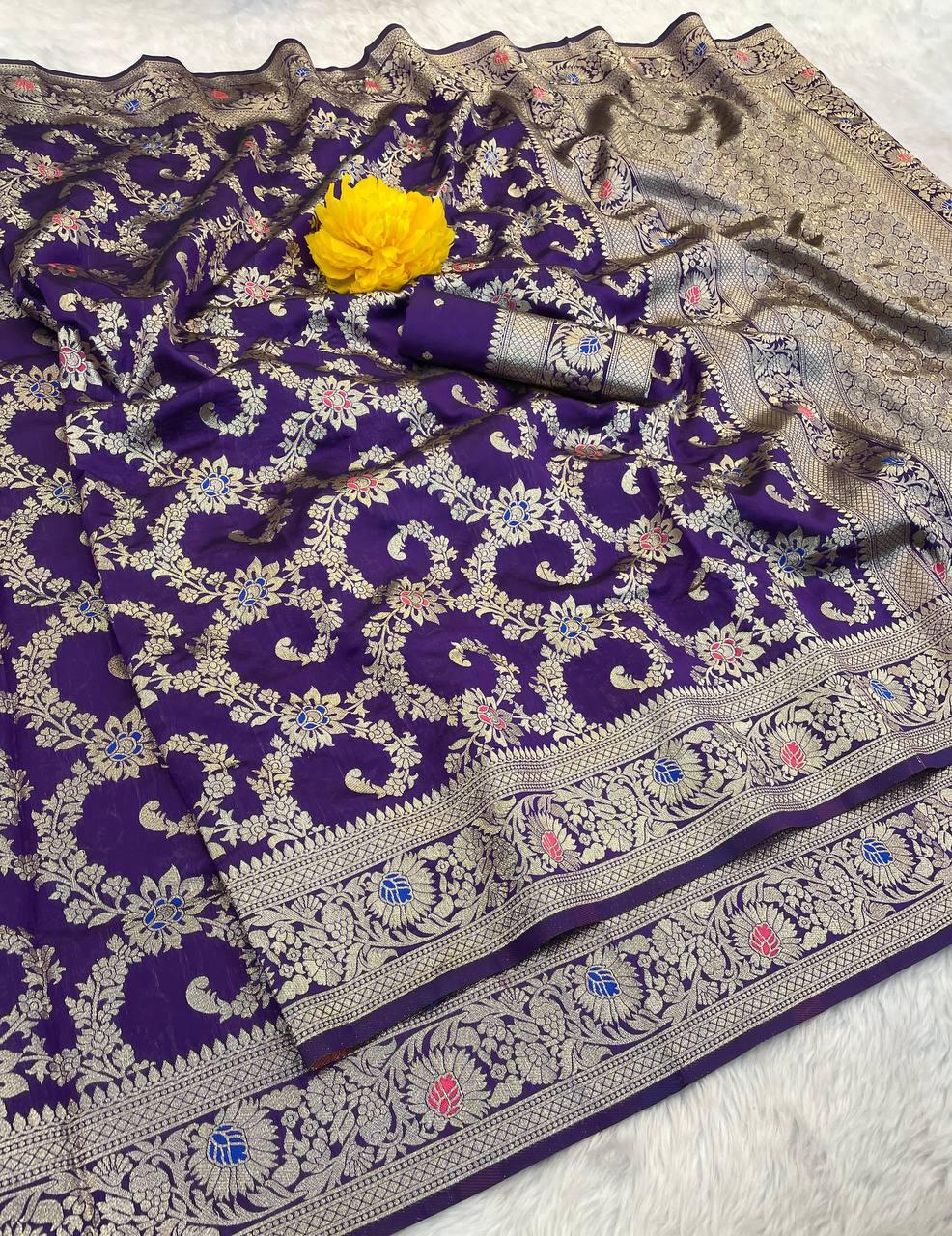 Luxuriant Purple Soft Banarasi Silk Saree With Fragrant Blouse Piece - Image 2