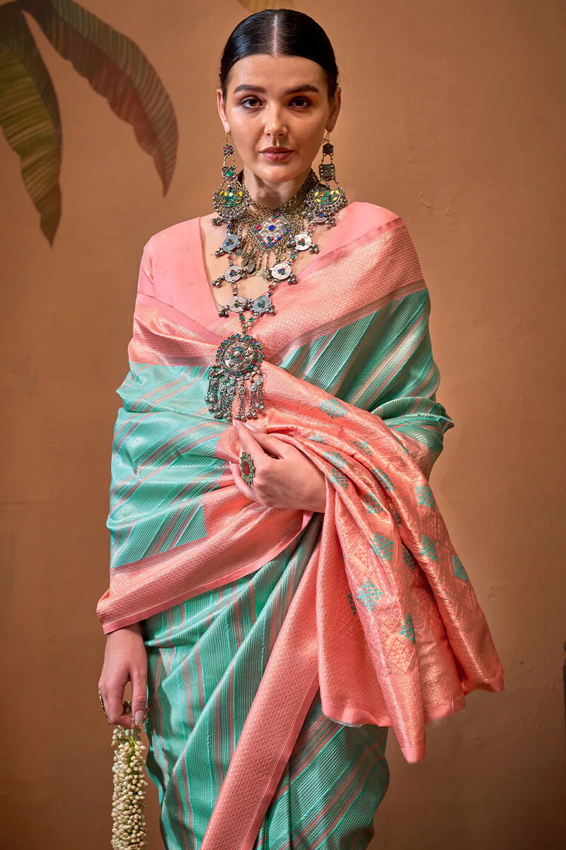 Luxuriant Sea Green Soft Banarasi Silk Saree With Tremendous Blouse Piece - Image 2