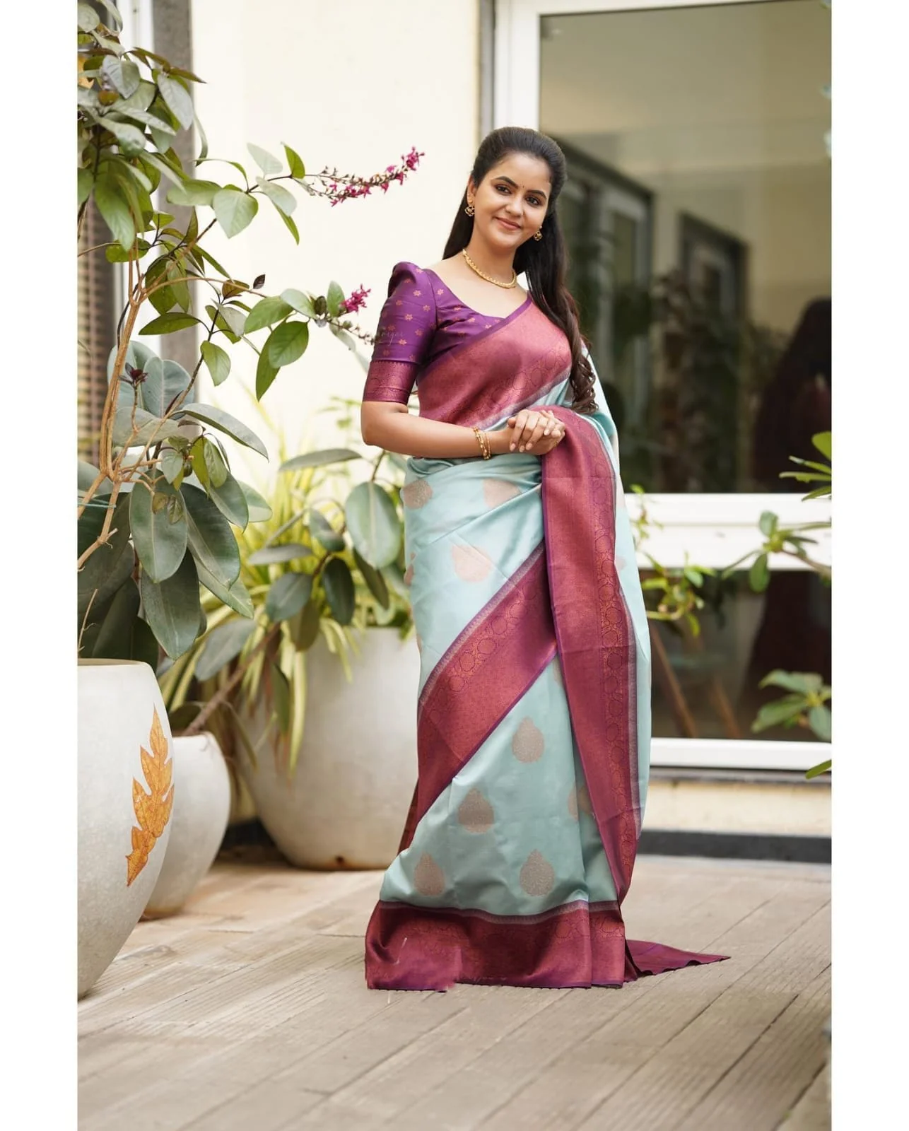 Magnetic Sky Soft Silk Saree With Felicitous Blouse Piece - Image 5