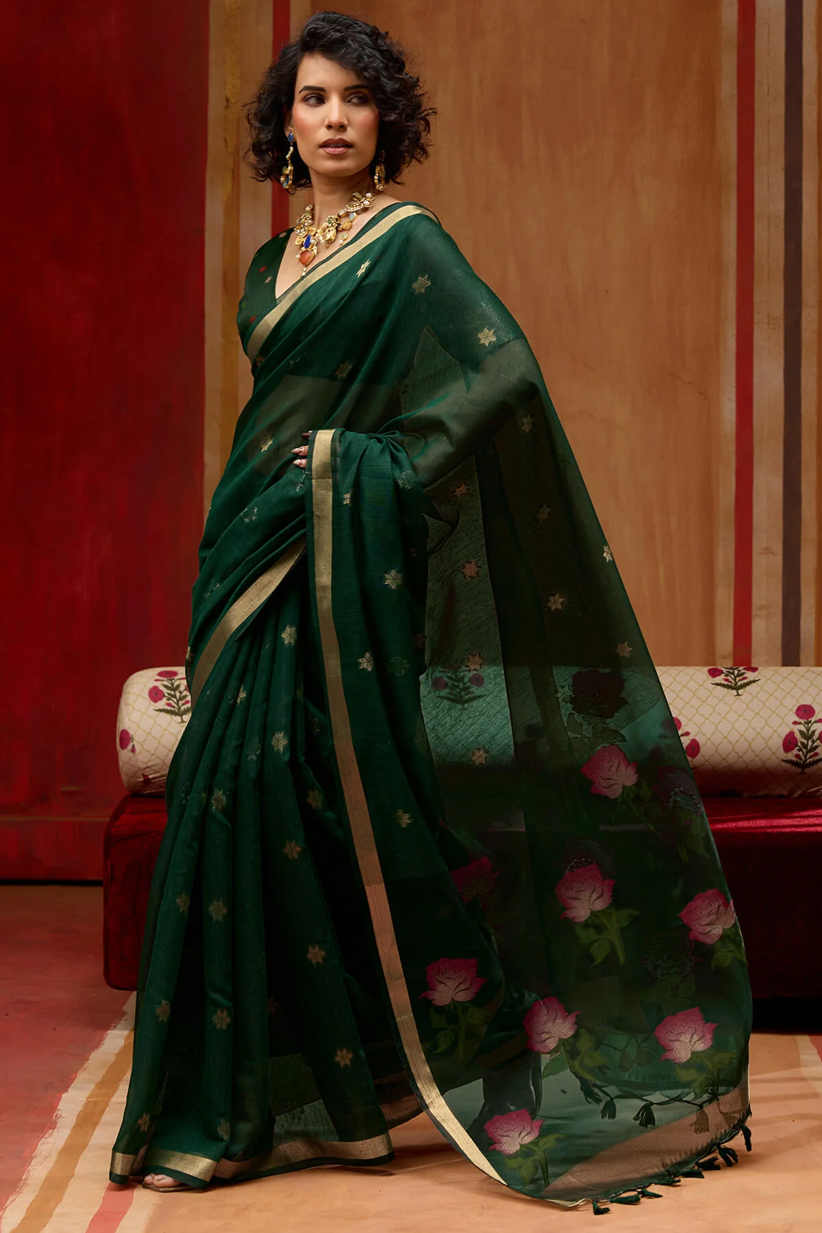 Magnificat Dark Green Pure Munga Cotton Saree With Beautiful Blouse Piece - Image 3
