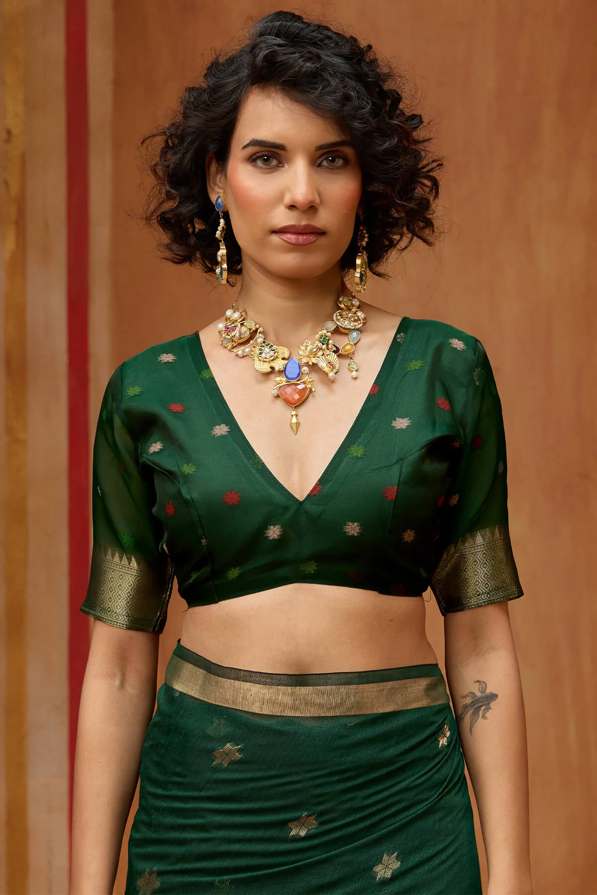 Magnificat Dark Green Pure Munga Cotton Saree With Beautiful Blouse Piece - Image 4