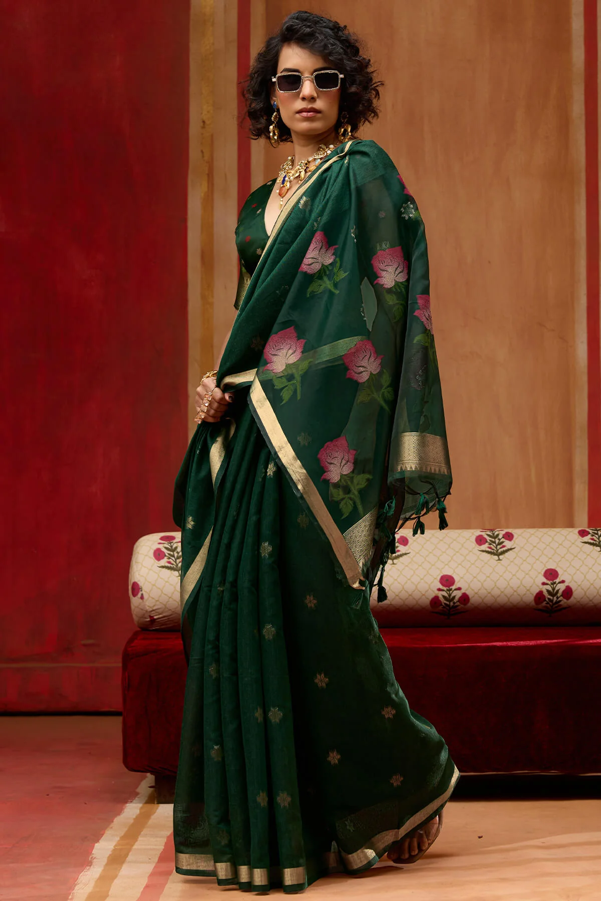 Magnificat Dark Green Pure Munga Cotton Saree With Beautiful Blouse Piece - Image 6