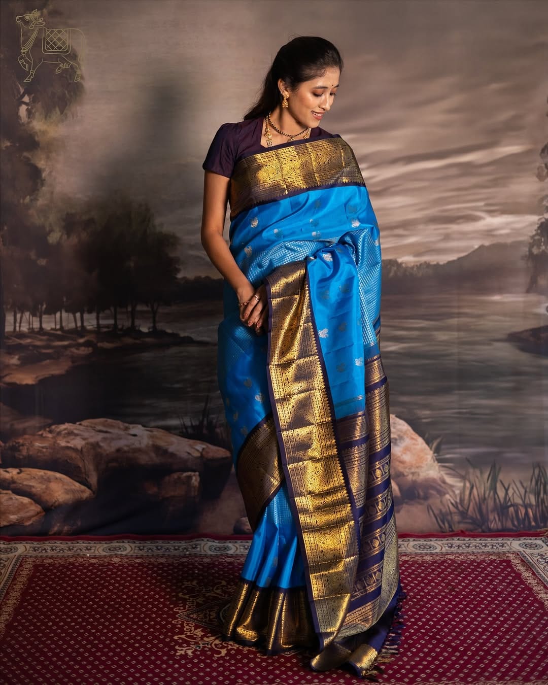 Majestic Firozi Soft Silk Saree With Luminous Blouse Piece - Image 3