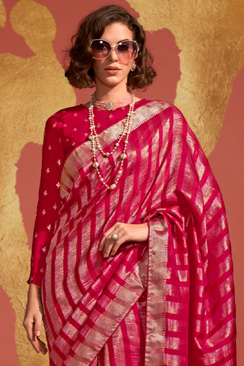Majesty Magenta Soft Banarasi Silk Saree With Delightful Blouse - Image 2